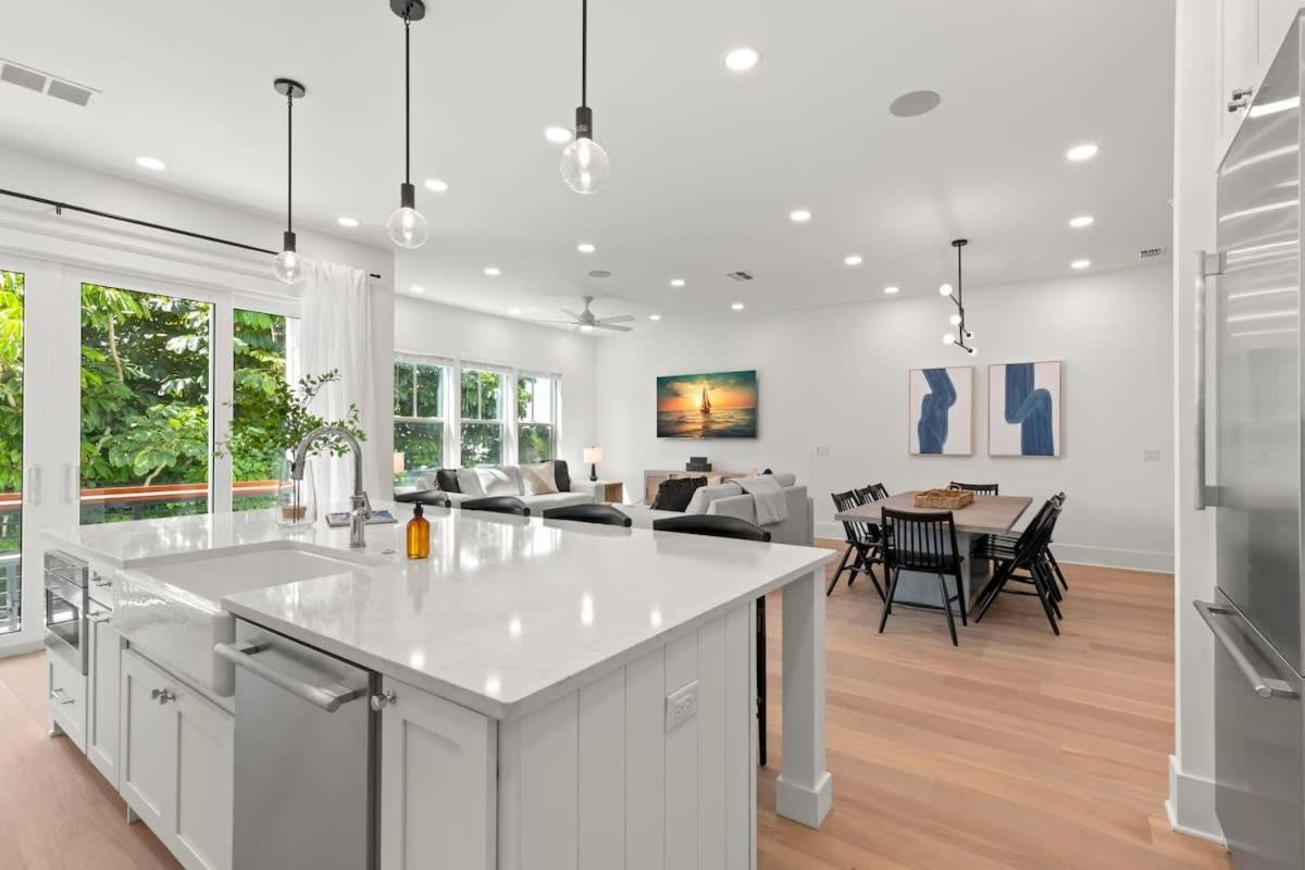Onyx House At The Gemma Villa Clearwater Beach Exterior photo